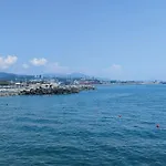 Pegli 公寓 *