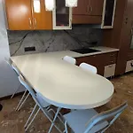 Pegli Apartment *